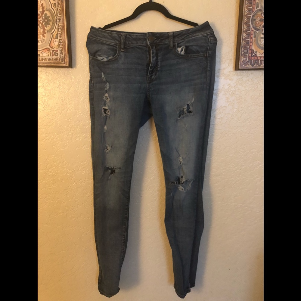 American Eagle ripped jeans